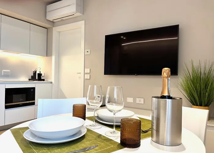 Palazzo Betteloni * Бардолино